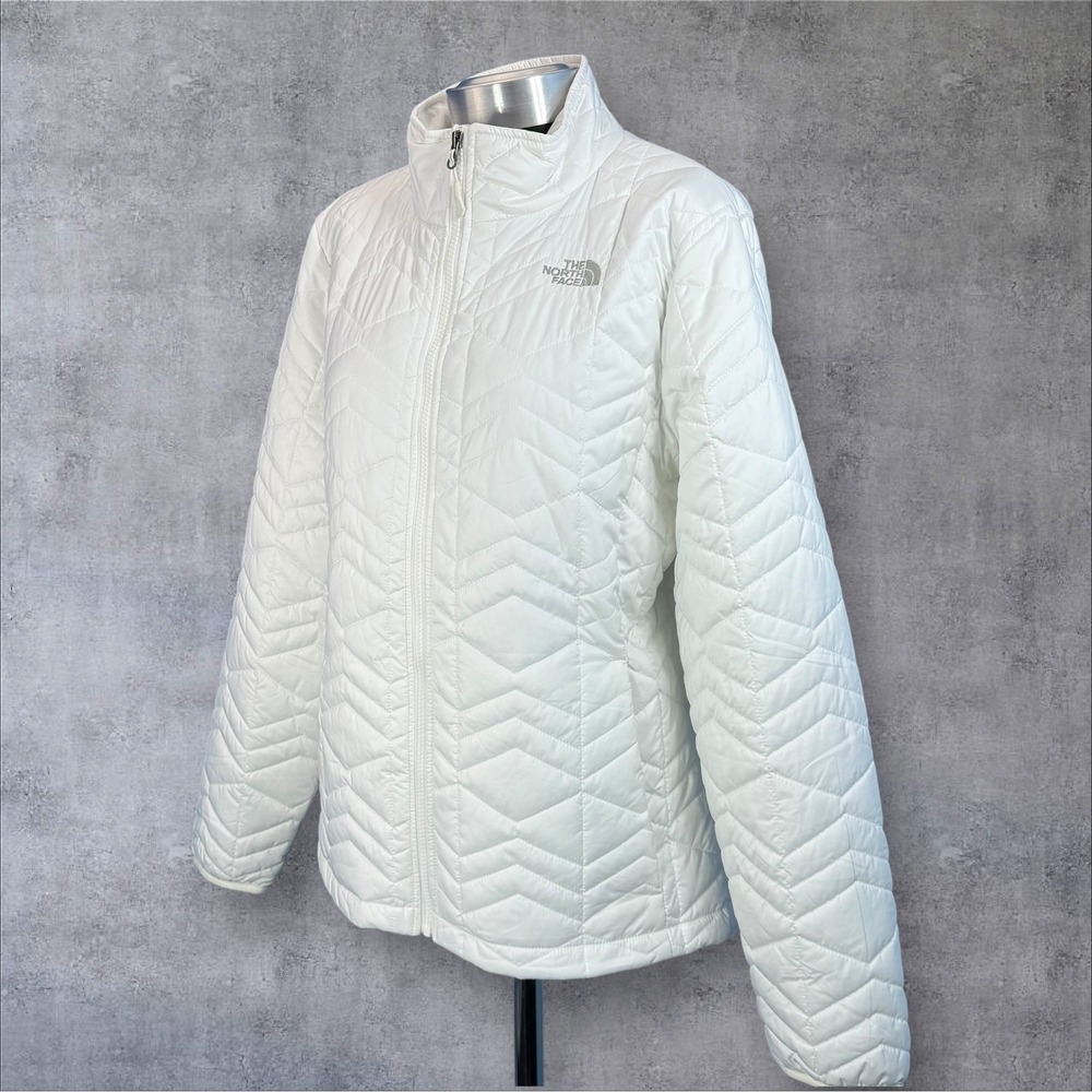 The North Face Women's‎ Quilted Full Zip Jacket White Winter Coat Size XL - Picture 10 of 13